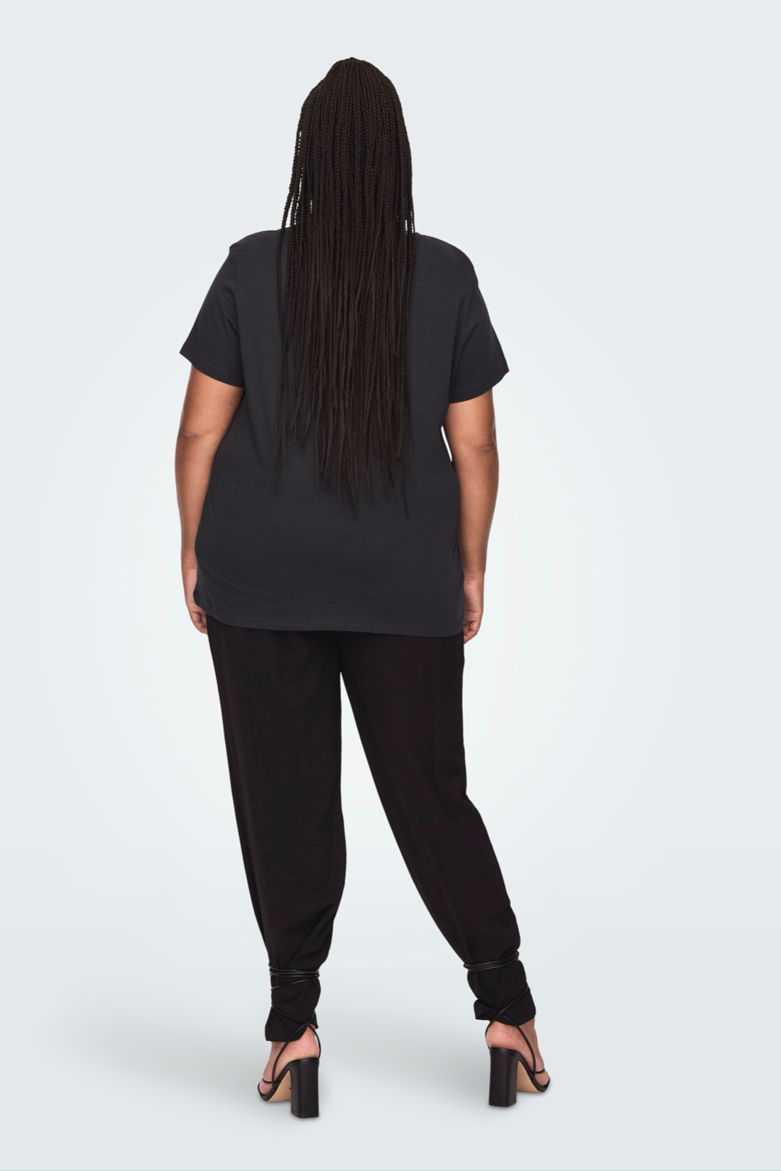 Carmarylin- T shirt